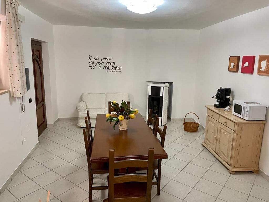 B&B Casa Letizia Trentinara Εξωτερικό φωτογραφία